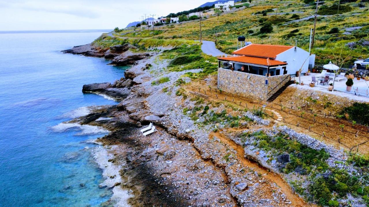 Tholos Alexandra'S Beachfront House Kavousi  Exterior photo