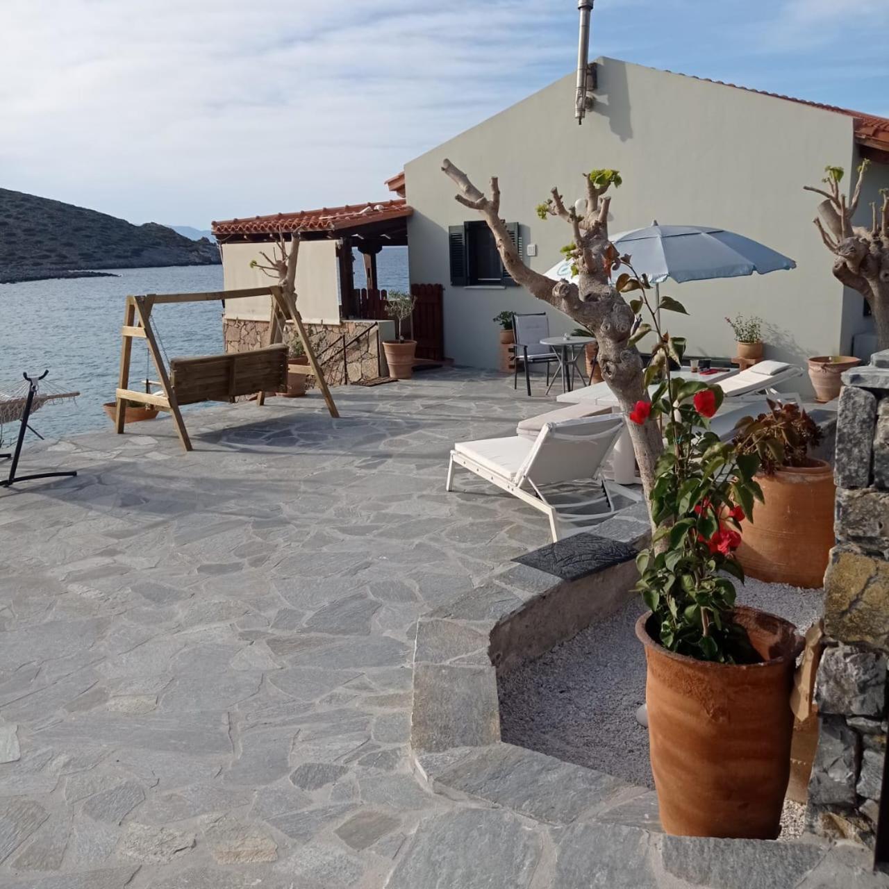 Tholos Alexandra'S Beachfront House Kavousi  Exterior photo